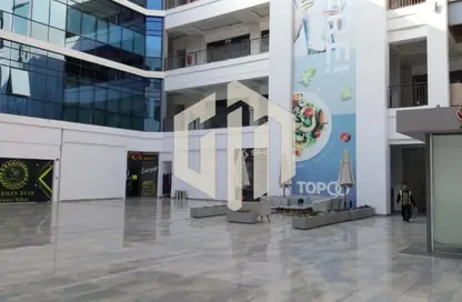 مساحات مكتبية - غرفة نوم - 1 حمام للايجار في ان  90  بيزنس كومبلكس - شارع التسعين الشمالي - التجمع الخامس - مدينة القاهرة الجديدة - القاهرة