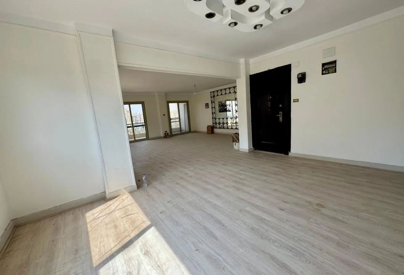 118300948 - Property Main Image