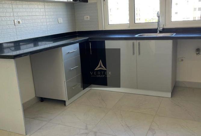 103481043 - Property Image 3
