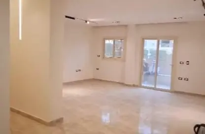 شقة - 3 غرف نوم - 2 حمامات للايجار في اللوتس الشمالي - حى اللوتس - مدينة القاهرة الجديدة - القاهرة