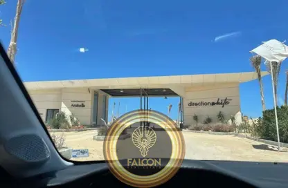 (بنتهاوس  (روف - 3 غرف نوم - 3 حمامات للبيع في دايركشن وايت - راس الحكمة - الساحل الشمالي
