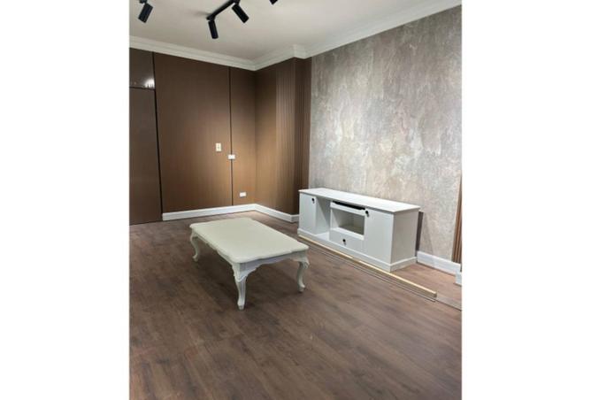 56240521 - Property Image 2