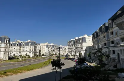 Apartment - 3 Bedrooms - 3 Bathrooms for sale in Mountain View Hyde Park - 5th Settlement Compounds - The 5th Settlement - New Cairo City - Cairo