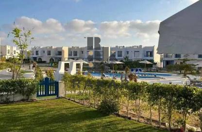 Chalet - 2 Bedrooms - 2 Bathrooms for sale in Mountain View - Ras Al Hekma - North Coast