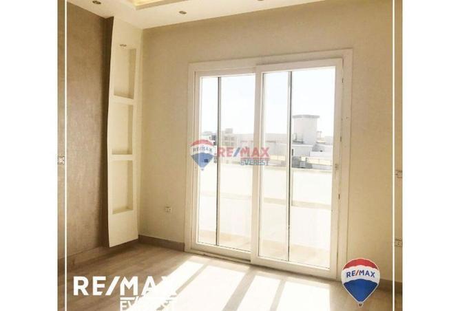 8551117 - Property Image 3