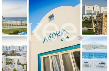 Chalet - 2 Bedrooms - 2 Bathrooms for sale in Mountain View - Ras Al Hekma - North Coast