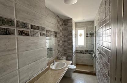 Apartment - 3 Bedrooms - 3 Bathrooms for sale in Hyde Park Central - The 6th Settlement - New Cairo City - Cairo