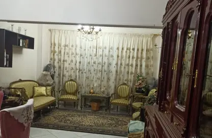 شقة - 3 غرف نوم - 1 حمام للبيع في شارع اسماء فهمي - ارض الجولف - مصر الجديدة - القاهرة