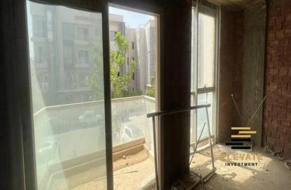 شقة - 3 غرف نوم - 2 حمامات للبيع في جاليريا  مون فالى - المستثمرين الجنوبية - مدينة القاهرة الجديدة - القاهرة