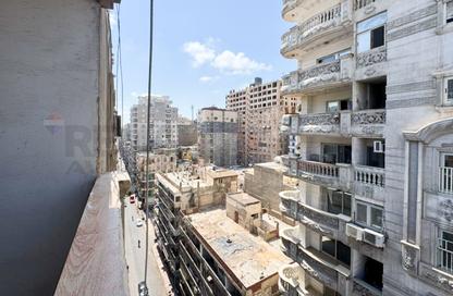 شقة - 3 - 2 للبيع في كامب شيزار - حي وسط - الاسكندرية