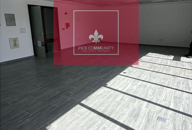 53471477 - Property Image 3