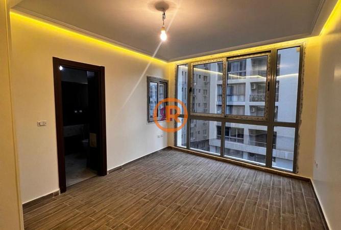 53977170 - Property Main Image