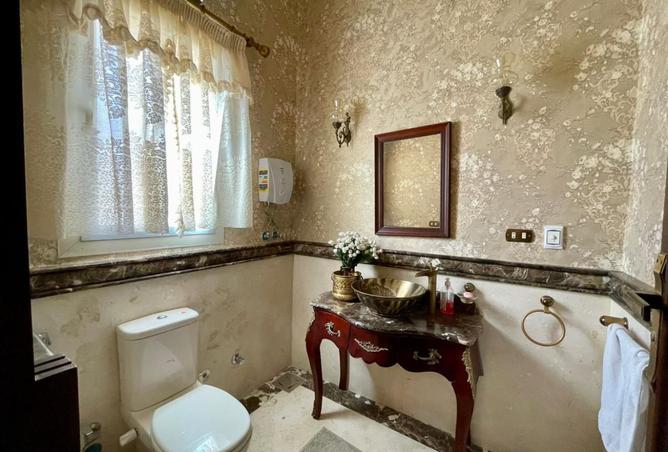 93826004 - Property Image 2
