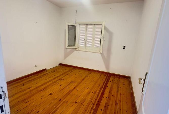 57232501 - Property Image 2