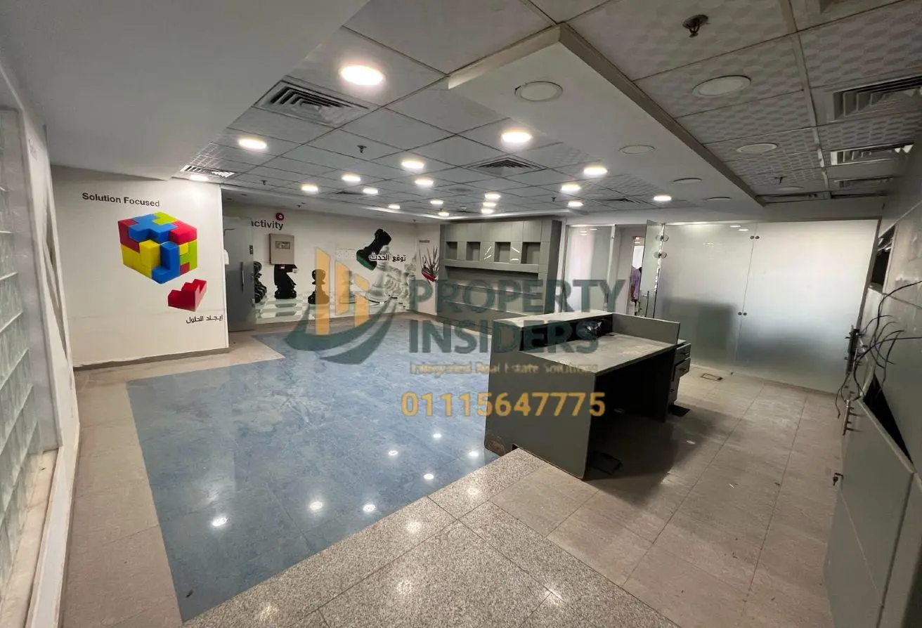 81830210 - Property Main Image