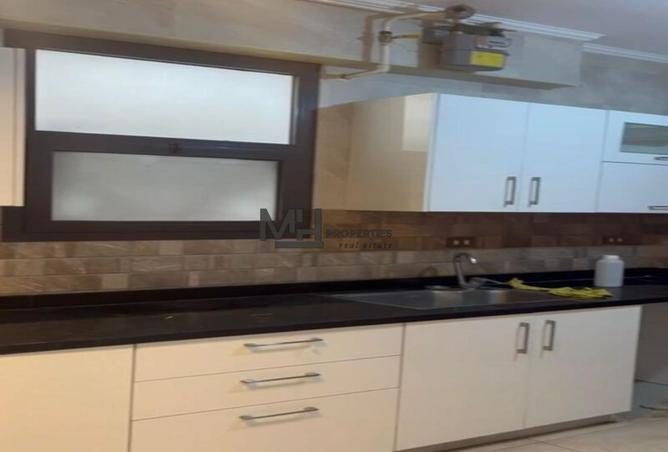 65408658 - Property Image 3