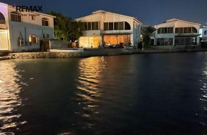 فيلا - 4 غرف نوم - 4 حمامات للبيع في طريق الغردقة الاسماعيلية - الجونة - الغردقة - محافظة البحر الاحمر فيلا - 4 غرف نوم - 4 حمامات للبيع في طريق الغردقة الاسماعيلية - الجونة - الغردقة - محافظة البحر الاحمر