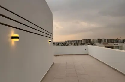 Penthouse - 3 Bedrooms - 3 Bathrooms for sale in Garden Residence - Hyde Park - New Cairo City - Cairo