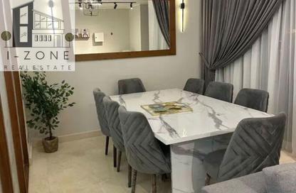 Apartment - 2 Bedrooms - 2 Bathrooms for sale in Palm Hills Village Gate - South Investors Area - New Cairo City - Cairo Apartment - 2 Bedrooms - 2 Bathrooms for sale in Palm Hills Village Gate - South Investors Area - New Cairo City - Cairo