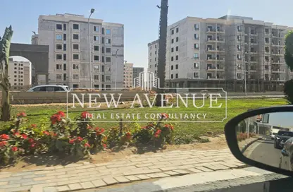 Apartment - 2 Bedrooms - 2 Bathrooms for sale in Swan Lake Residence - 5th Settlement Compounds - The 5th Settlement - New Cairo City - Cairo