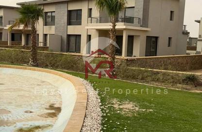 Villa - 5 - 5 for sale in Swan Lake Residence - 5th Settlement Compounds - The 5th Settlement - New Cairo City - Cairo