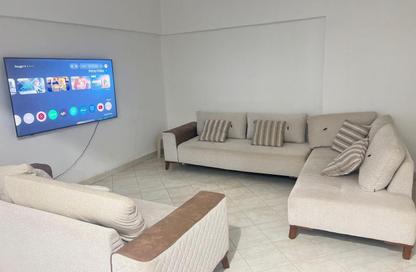 Apartment - 2 Bedrooms - 1 Bathroom for rent in 50th Street - Zahraa El Maadi - Hay El Maadi - Cairo Apartment - 2 Bedrooms - 1 Bathroom for rent in 50th Street - Zahraa El Maadi - Hay El Maadi - Cairo