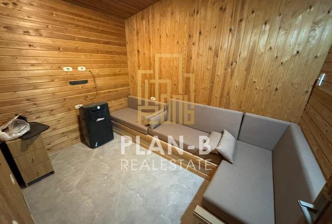 8674084 - Property Image 2