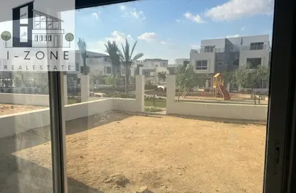 Twin House - 3 Bedrooms - 3 Bathrooms for sale in Hyde Park - New Cairo City - Cairo