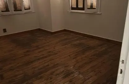 شقة - 3 غرف نوم - 2 حمامات للايجار في شارع الطيران - رابعة العدوية - مدينة نصر - القاهرة