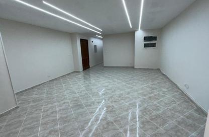 شقة - 5 غرف نوم - 2 حمامات للبيع في الرحاب - مدينة القاهرة الجديدة - القاهرة