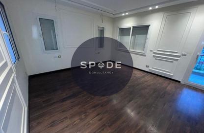 Twin House - 3 Bedrooms - 4 Bathrooms for rent in Hyde Park - New Cairo City - Cairo