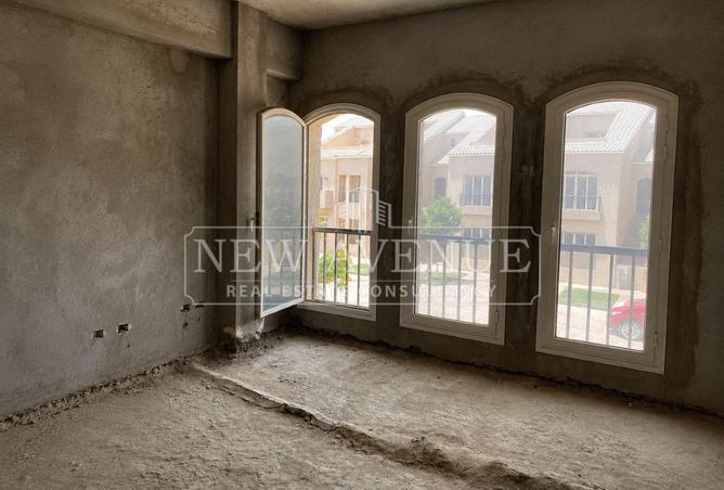 102069910 - Property Image 2