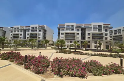 Apartment - 3 Bedrooms - 2 Bathrooms for sale in Hyde Park Business District Mall - South Teseen St. - The 5th Settlement - New Cairo City - Cairo