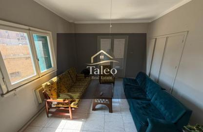 Apartment - 2 Bedrooms - 1 Bathroom for rent in Mohamed Maraashly St. - Zamalek - Cairo