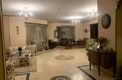 فيلا - 7 غرف نوم - 5 حمامات للبيع في شارع الشيخ عبد الجليل عيسي - البنفسج 8 - البنفسج - مدينة القاهرة الجديدة - القاهرة