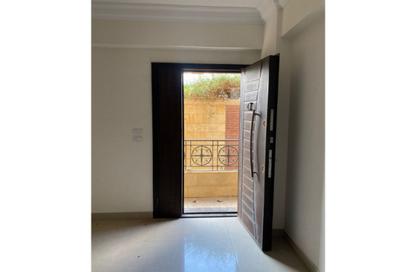 Apartment - 3 Bedrooms - 2 Bathrooms for sale in Mohamed Rahim St. - El Yasmeen 3 - El Yasmeen - New Cairo City - Cairo