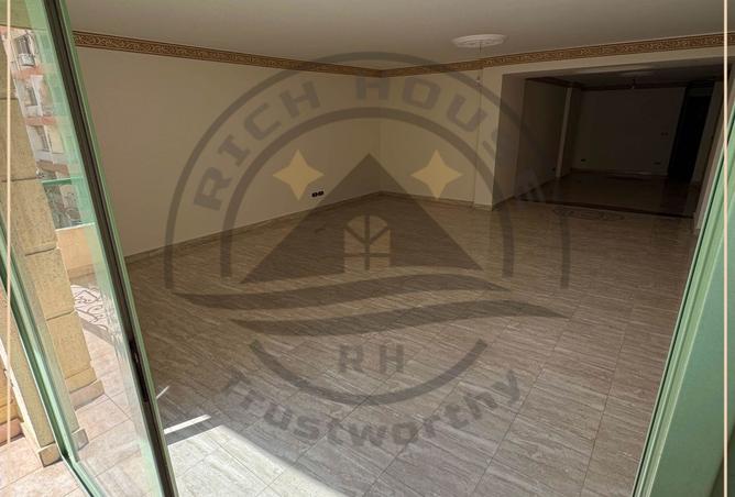 8476115 - Property Image 3