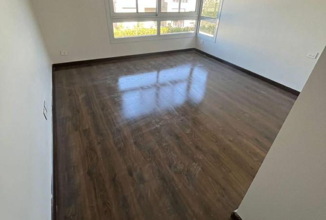 66423776 - Property Main Image