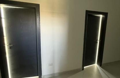 Clinic - Studio for rent in East Hill - 5th Settlement Compounds - The 5th Settlement - New Cairo City - Cairo