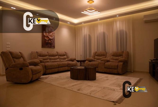 102061036 - Property Image 2