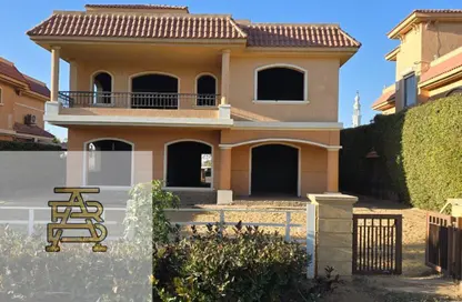 Villa - 4 Bedrooms - 5 Bathrooms for sale in Madinaty - Cairo