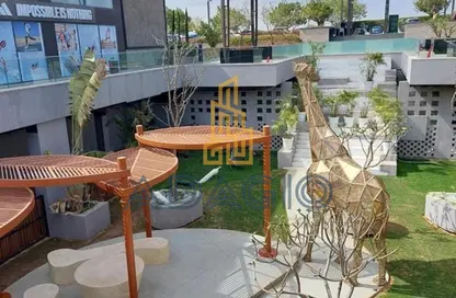 محل تجاري - استوديو - 1 حمام للايجار في ووك اوف كايرو - كمبوندات الشيخ زايد - الشيخ زايد - الجيزة