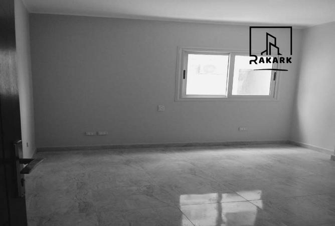 100635564 - Property Image 2