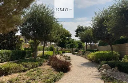 Villa - 3 Bedrooms - 5 Bathrooms for sale in Swan Lake Residence - 5th Settlement Compounds - The 5th Settlement - New Cairo City - Cairo