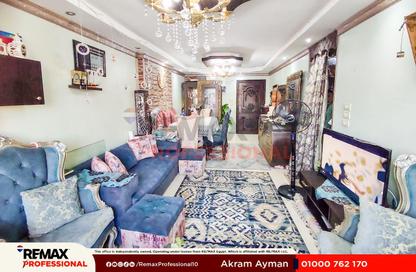 Apartment - 3 Bedrooms - 2 Bathrooms for sale in Mostafa Kamel Al Refaey St. - Janaklees - Hay Sharq - Alexandria