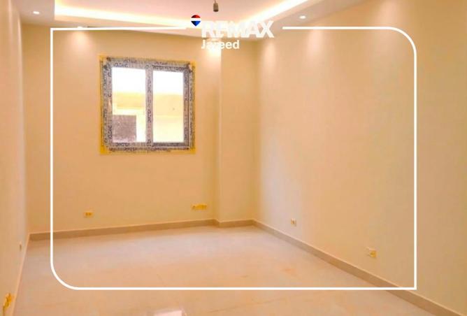 98871732 - Property Image 3