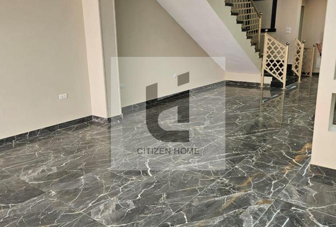 73768024 - Property Main Image