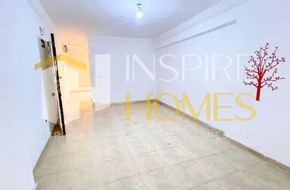 Apartment - 2 Bedrooms - 1 Bathroom for sale in Al Sayeda Sakina Bint Al Hussein St. - Kafr Abdo - Roushdy - Hay Sharq - Alexandria