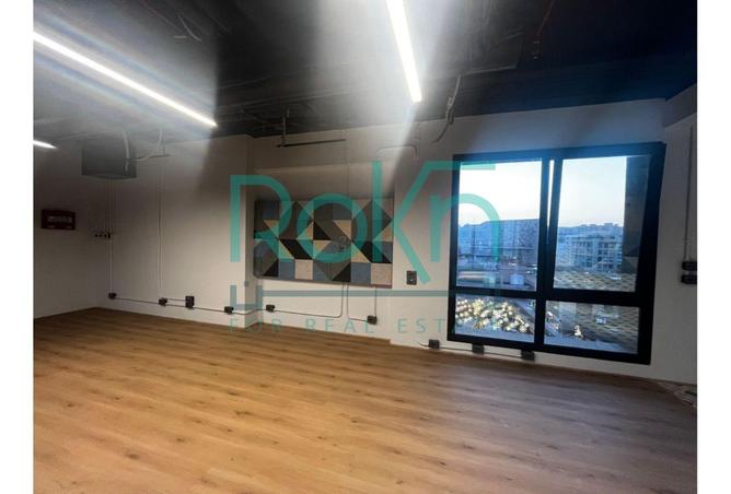 8693831 - Property Image 2