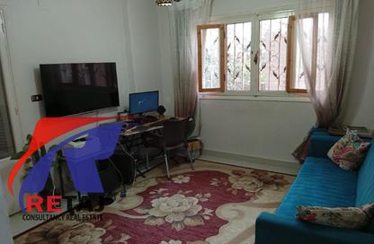 Apartment - 3 Bedrooms - 1 Bathroom for sale in Mostafa Al Nahas St. - 6th Zone - Nasr City - Cairo